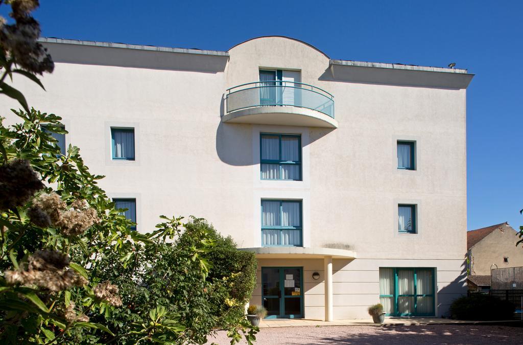 Logis L'Auberge Bourbonnaise Saint-Yorre Exteriör bild